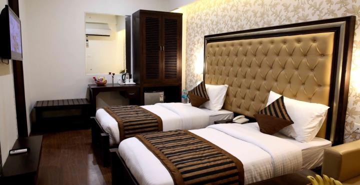 Hotel Taj Villa